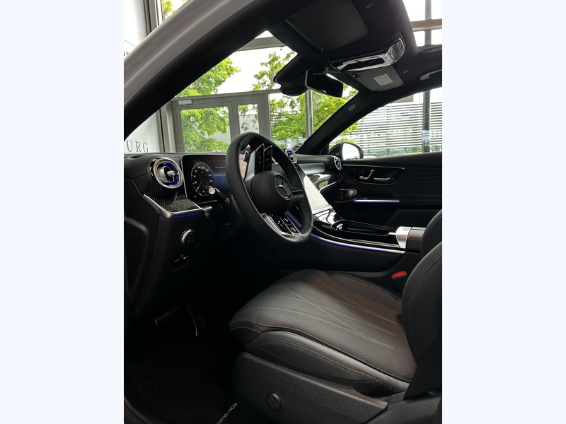 Image Mercedes-Benz GLC COUPÉ 300 d e 4MATIC Coupé AMG Line  2543 GLC Coup+® 300 d e 4MATIC